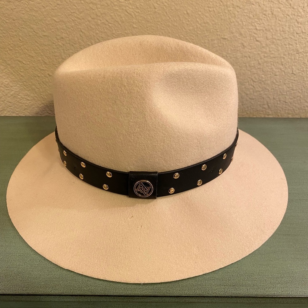 Adrienne Vittadini Hat